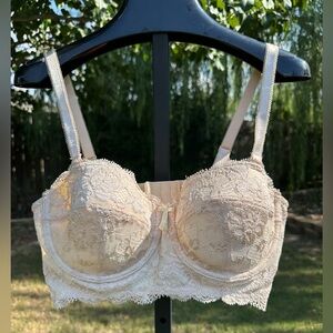 Pour Moi? Lace Long Line Bra- NWOT- UK36D-Lovely ❤️